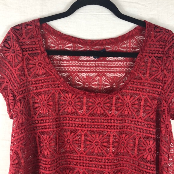 American Eagle Floral Lace Style Crop Top | Red | Size Medium - Picture 5 of 8